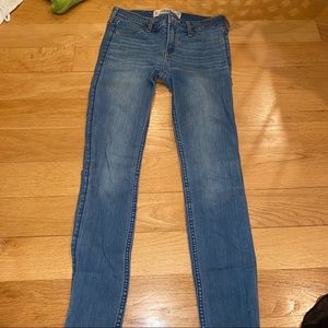 Hollister jeans